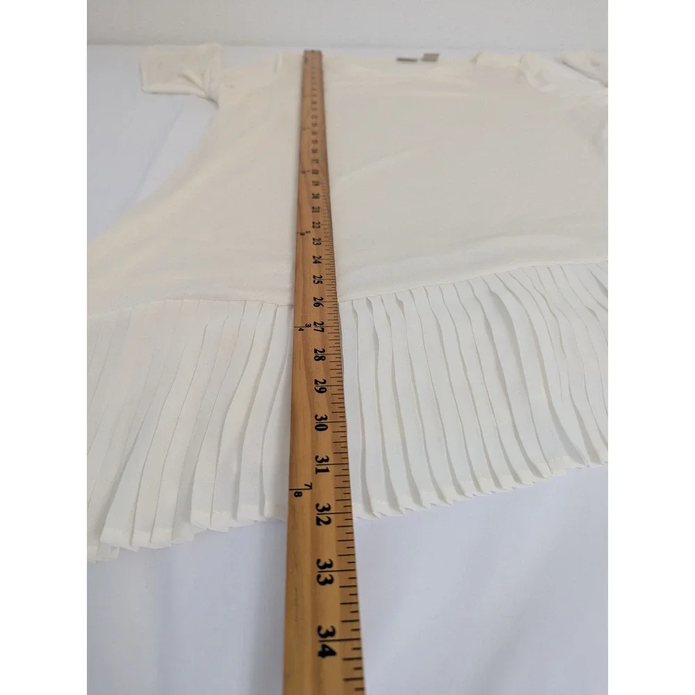 Chico's Travelers Tunic Top Womens 2 L Cream Pleated Asymmetrical Hem Minimalist - Picture 7 of 8